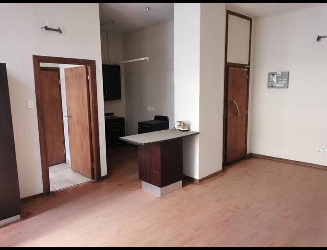 1 BEDROOM APARTMENT FOR SALE IN JOHANNESBURG CBD
